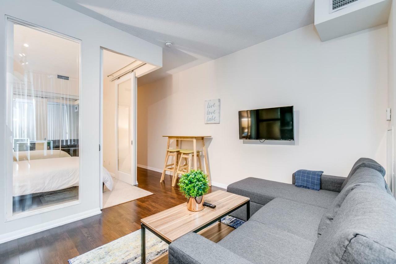 Stunning Condo Suite By Waterfront Toronto Eksteriør billede