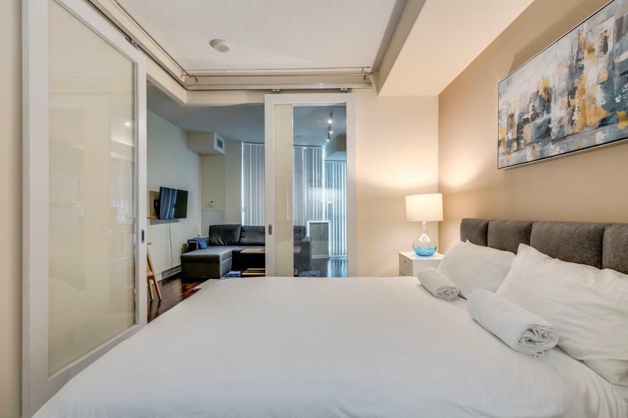 Stunning Condo Suite By Waterfront Toronto Eksteriør billede