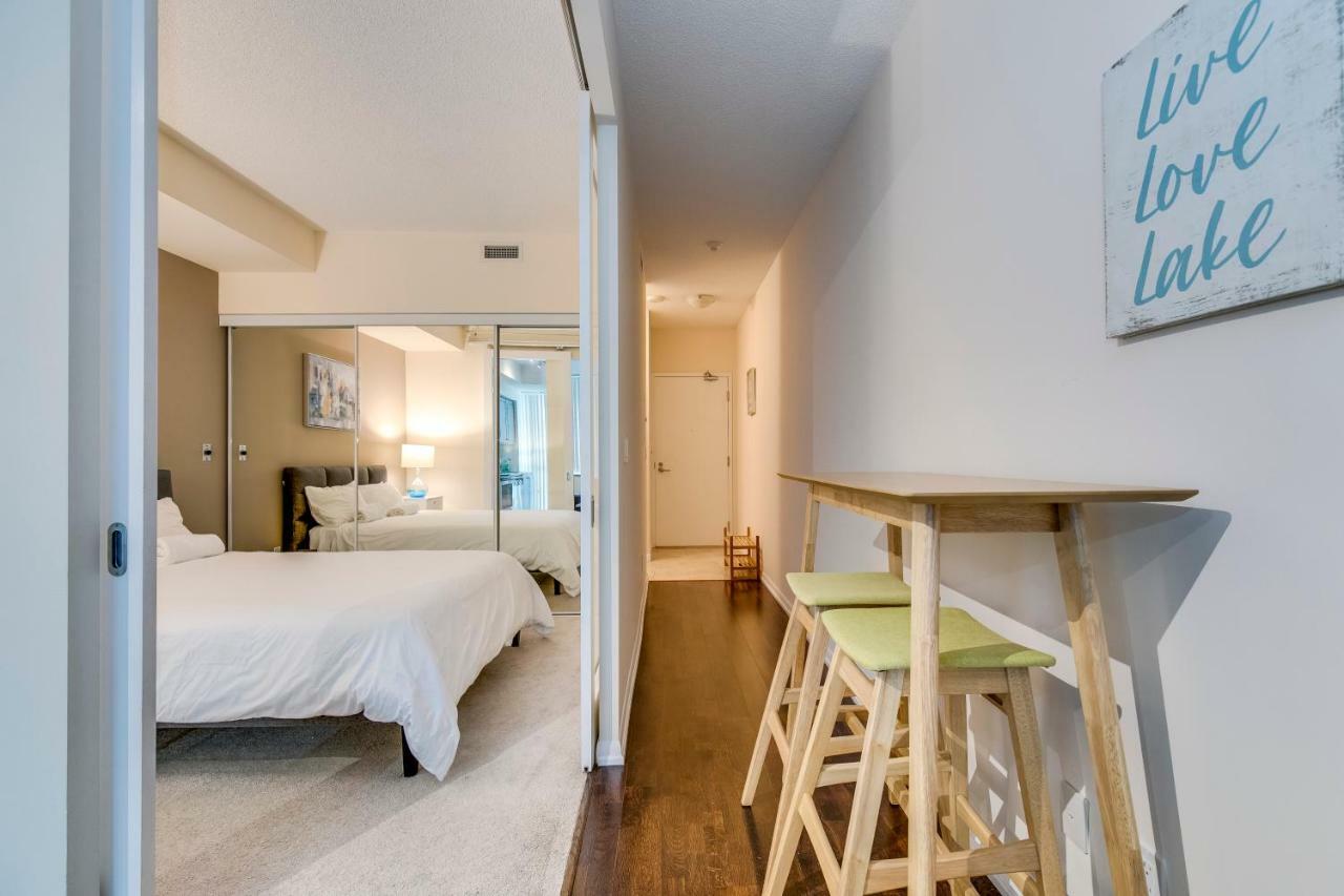 Stunning Condo Suite By Waterfront Toronto Eksteriør billede